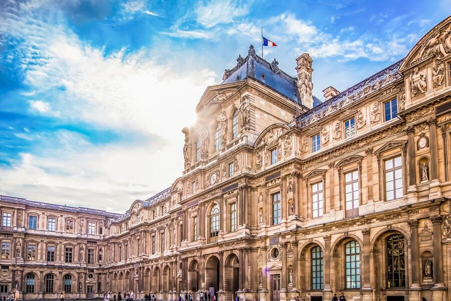Paris: Louvre Guided Tour with Reserved Access & Boat Cruise - Meeting Your Guide at the Arc of the Carrousel (Do This First)