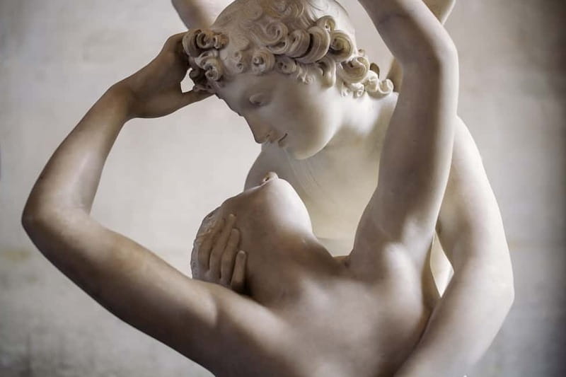 Paris: Louvre Last Entry or Morning Tour with Entry Ticket - Meeting at Arc du Carrousel: how to avoid the wrong arch