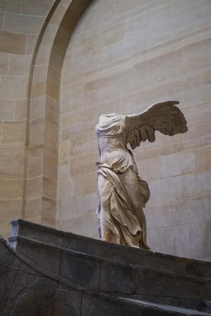 Paris: Louvre Masterpieces Tour with Pre-Reserved Tickets - Practical do and don’t: so you don’t lose time inside