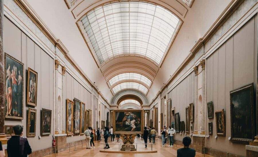 Paris: Louvre Museum Access with Host and Hop-On Hop-Off Bus - The Mona Lisa moment, plus the highlights you’ll actually remember