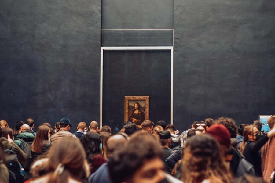 Paris: Louvre Museum Hosted Entry and Mona Lisa Audioguide - Key highlights worth planning around