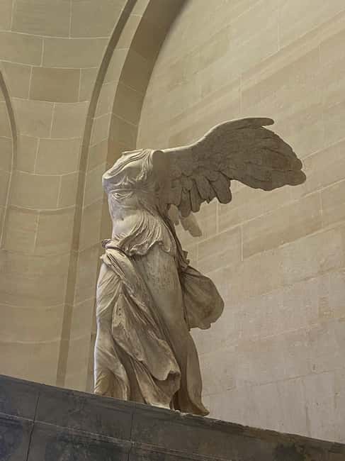 Paris: Louvre Museum Hosted Entry & Masterpieces Audio Guide - Price and value: is $81 for hosted entry plus an app fair?