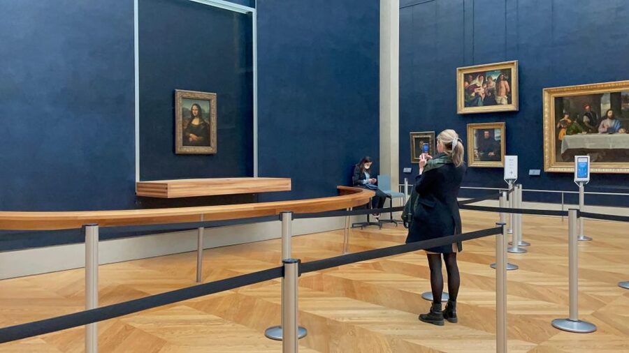 Paris: Louvre Museum Mona Lisa First Viewing Semi-Private - The Guided Hour, Built Around the Mona Lisa First