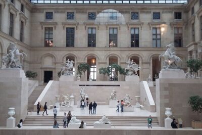 Louvre Museum Tour Mona Lisa & Iconic Masterpieces
