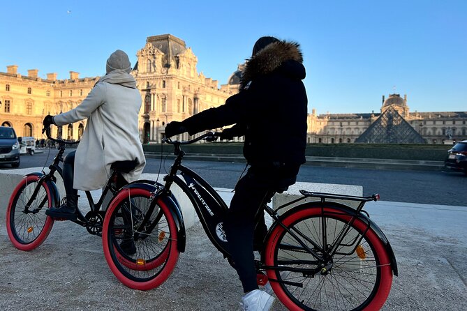 Paris Main Sights Bike Tour - Trocadéro, the Flame of Liberty story, Grand Palais, and the Invalides esplanade