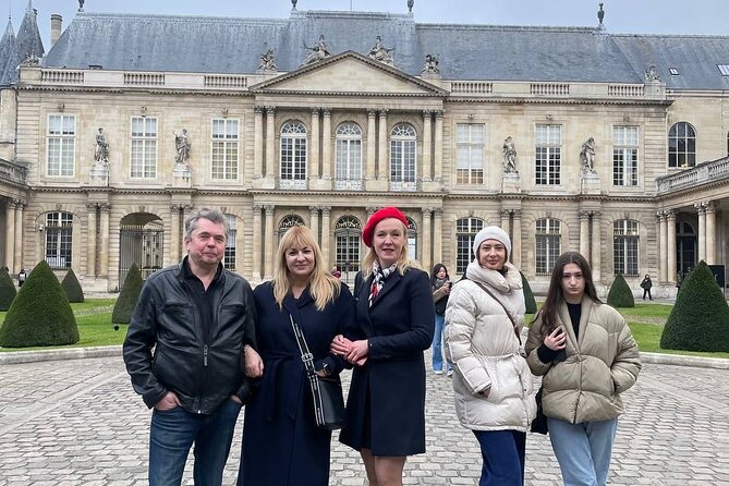 Paris Medieval Heart: Walking Tour in Ancient Marais - Start at Bastille, Finish at Pompidou: The Route Logic Makes Sense