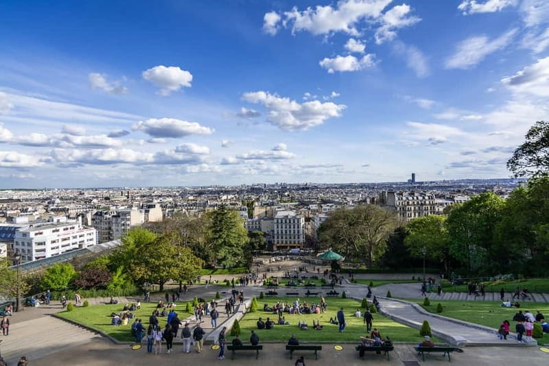 Paris: Montmartre Highlights Walking Tour with a Local Guide - Montmartre works when you know where to look