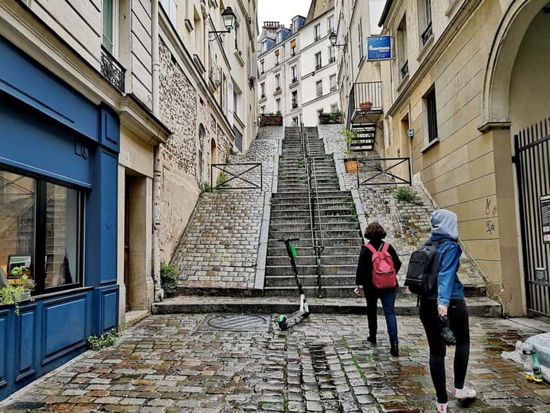 Paris: Montmartre Private Tour for Families - What you learn in Montmartre beyond the postcards