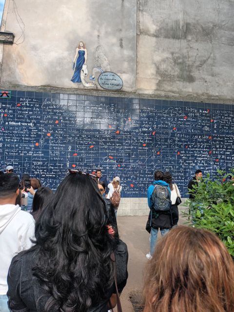 Paris: Montmartre Small Group Guided Walking Tour - Wall of Love and Abbesses: a modern pause on the way down