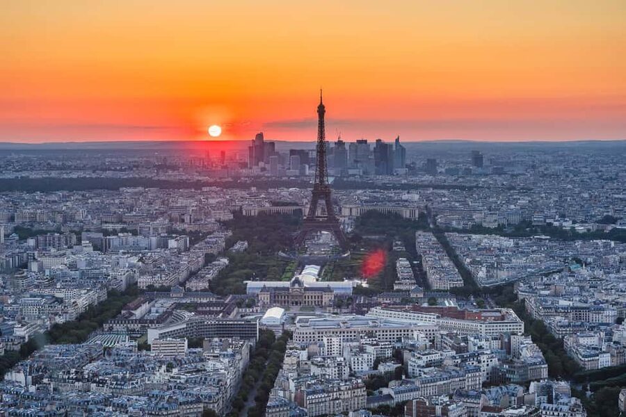 Paris: Montparnasse Tower Observation Deck Entry Ticket - Timing Matters: Sunset, Night Views, and the Eiffel Tower Sparkle Moment
