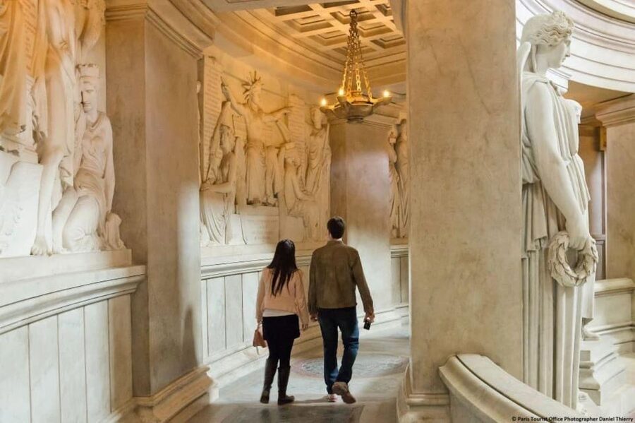 Paris: Musee De L'Armee Ticket With Digital Audio Guide - Practical tips for a smooth visit at peak times