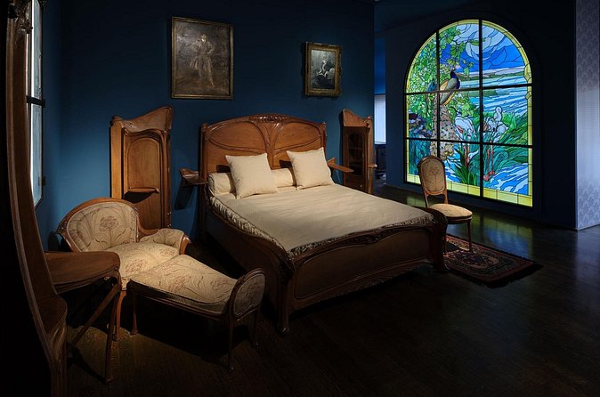 Paris: Museum of Decorative Arts Ticket and City Audio Tour - Royal Bedrooms and Wallpaper: Where the Atmosphere Changes