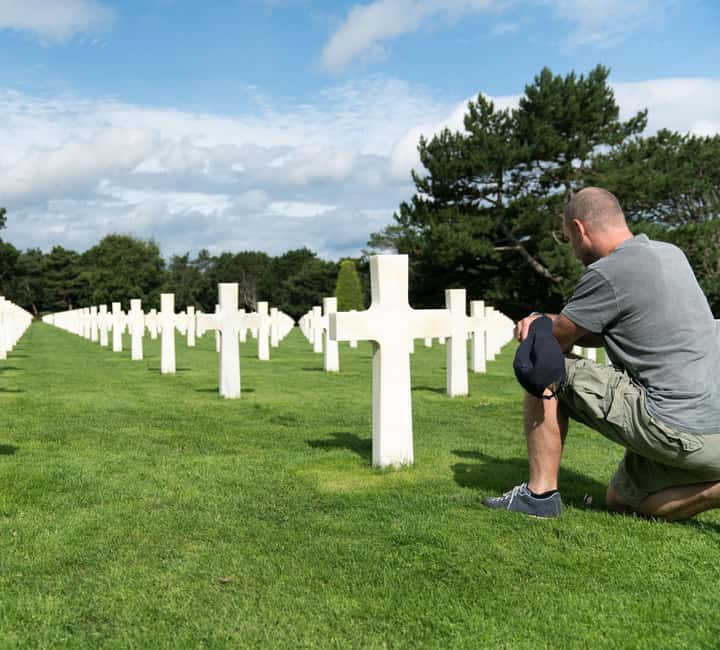 Paris: Normandy D-Day Sites Guided Day Trip with Lunch - Omaha Beach shoreline time: reflection with breathing room