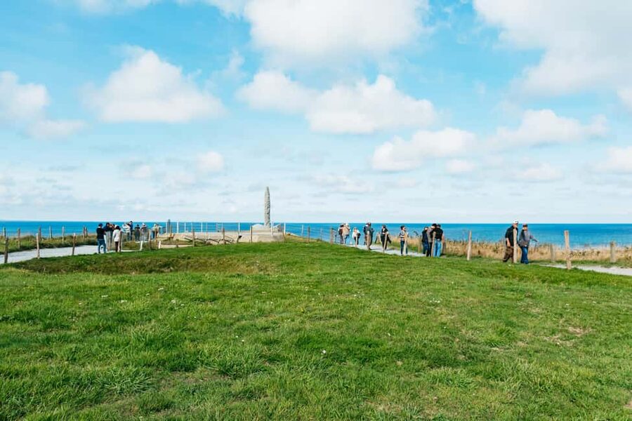 Paris: Normandy D-Day Sites Guided Day Trip with Lunch - Price and value: what you are really paying for