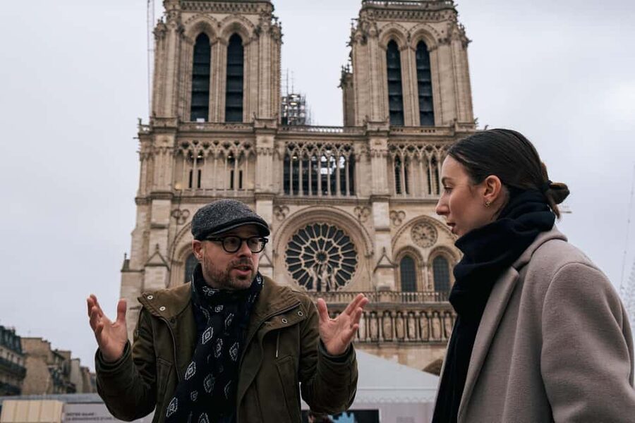 Paris: Notre-Dame Interior and Ile de la Cité Guided Tour - The value of a Notre-Dame Cathedral interior guide