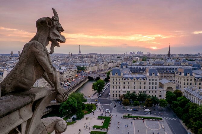 Paris Occult and the History of the Dark Arts Private Tour - Shakespeare and Company: when literature starts playing magician