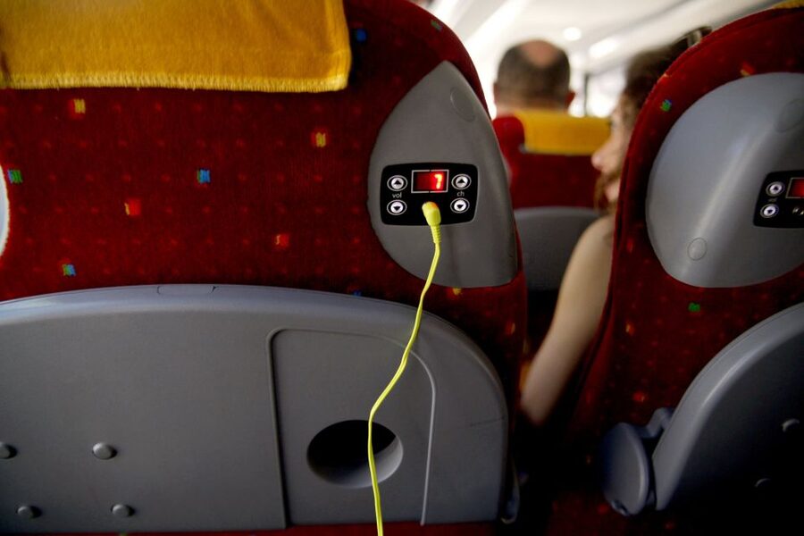Paris: Openair Double Decker Bus Audio-Guided City Tour - Comfort Strategy: Enclosed Views, Seat Choice, and Air Conditioning