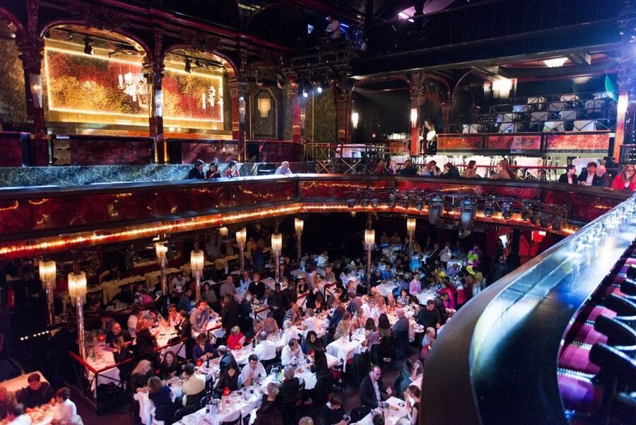Paris: Paradis Latin Cabaret Show with Optional Champagne - Entering Paradis Latin, a historic room built for showbiz