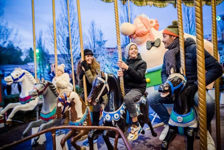 Paris: Parc Astérix 1-Day Ticket - Shows: why they matter when you have limited time