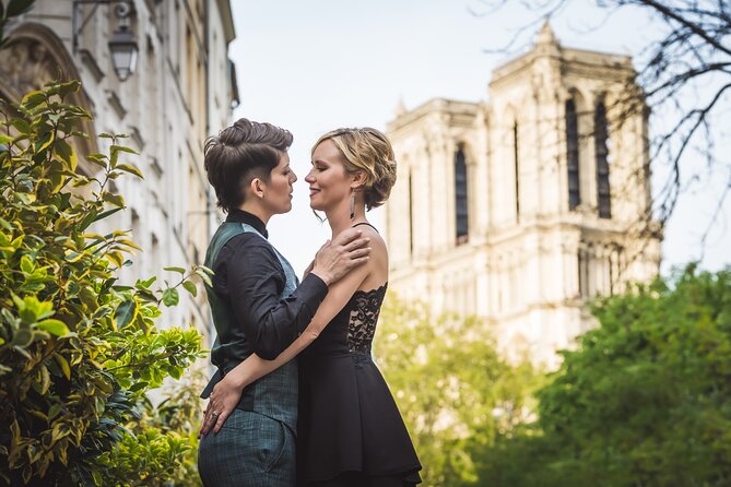Paris Photo Session: Be the Star of Your Own Movie - Your Digital Album: Up to 50 Edited Photos in About a Week