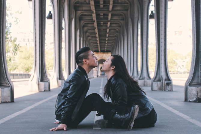 Paris Photo Shoot with Professional Photographer - Choosing your locations: from Eiffel Tower to Montmartre options