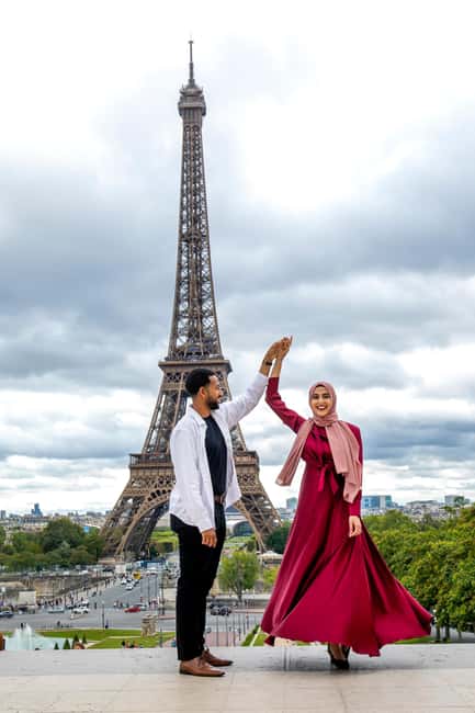 Paris: Photoshoot Around Eiffel Tower with 55 Edited Photos - Secret Spots Around the Eiffel Tower, Not Just the Main View