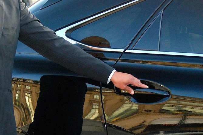 Paris Private Arrival Transfer from Charles de Gaulle (CDG) or Orly (ORY) - Best Fit for Your Trip, Plus Who Should Think Twice