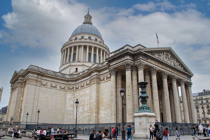 Paris Private Custom Tour: Half-Day Experience with a Local Guide - Stop 1: Saint-Germain-des-Prés, market energy and a pastry break