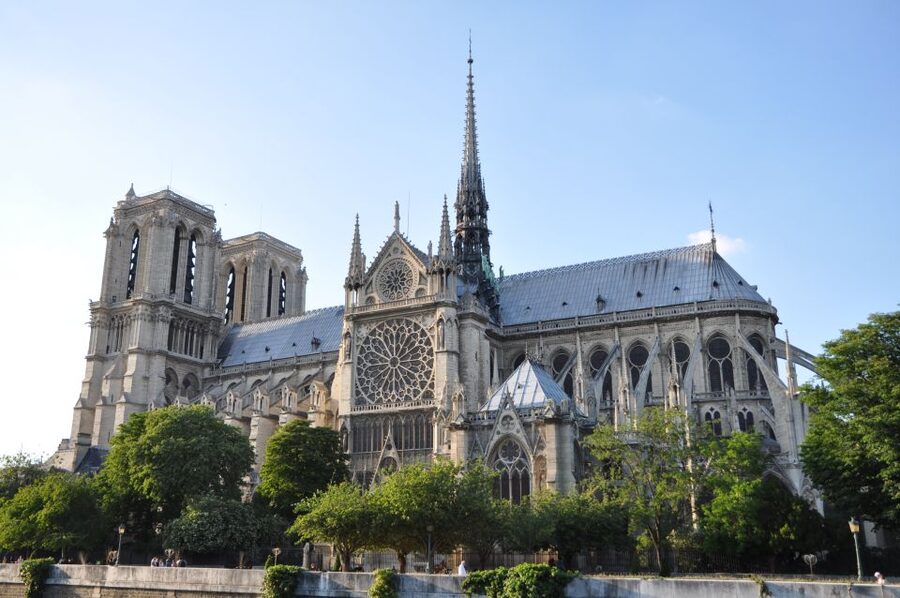 Paris: Private Customizable City Tour in Spanish - How a private Spanish guide reshapes your Paris day