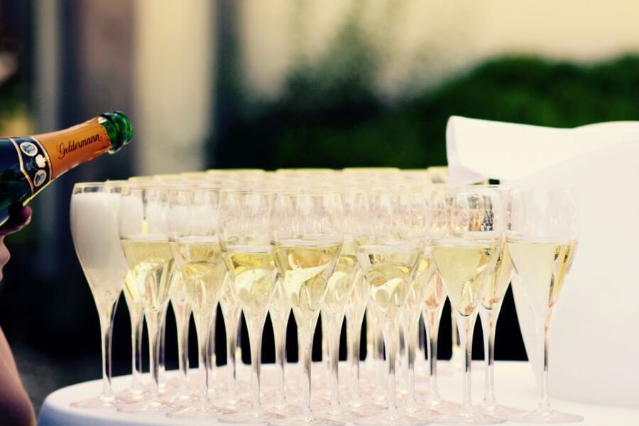 Paris: Private Day Trip to Champagne with 8 Tastings & Lunch - Lunch pairing at a family-run spot (and why it’s more than food)