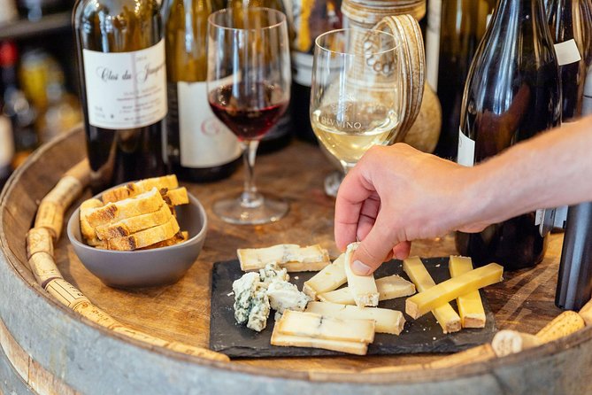 Paris Private Food Tour with 6 or 10 Tastings - Hotel de Ville area: classic Paris comfort foods with local context