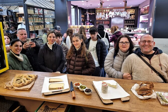Paris Private Food Tour with an Expert - Cheese and crêpes: the main-course flavor lesson