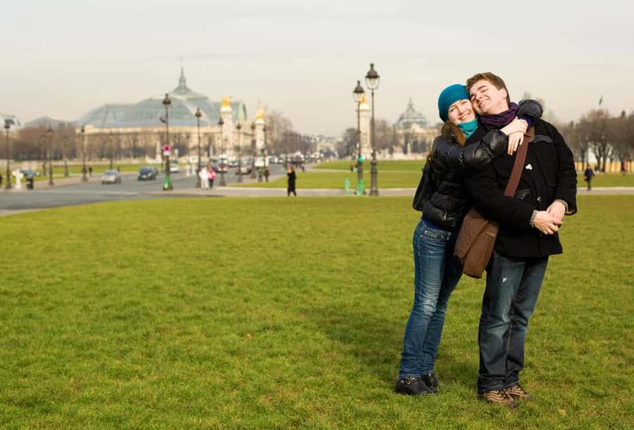 Paris: Private Full Day Tour to Montmartre & Eiffel Tower - Guide quality and how it shows in your day