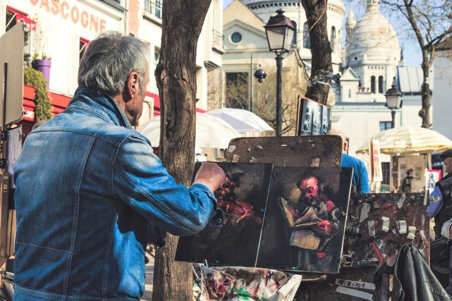 Paris: Private Full Day Tour to Montmartre & Eiffel Tower - From Pigalle to Place Vendôme, you switch gears into classic Paris