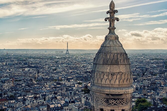 Paris Private Montmarte Tour : Sacre Coeur with Expert Guide - Ending at Sacre-Coeur: views plus history in the final minutes