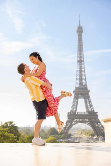 Paris: Private Photoshoot at the Eiffel Tower - FAQ
