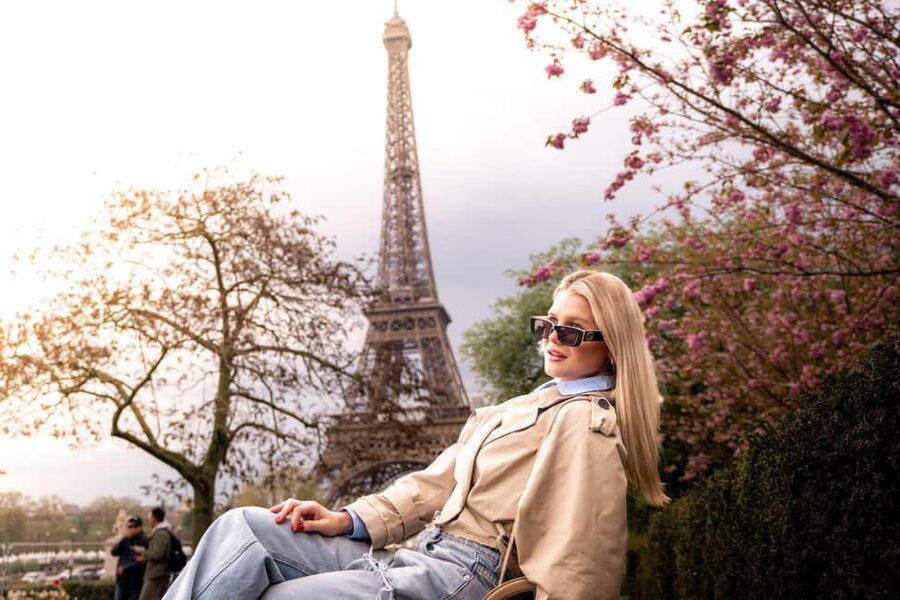 Paris: Private Photoshoot Near Eiffel Tower 55 Photos - Your Photos: 55 Edited Images, a Private Gallery, and Fast Delivery That Actually Helps