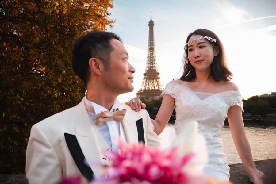 Paris: Private Photoshoot Near Eiffel Tower 55 Photos - Price and Value: What $100 for Up to Two Really Includes