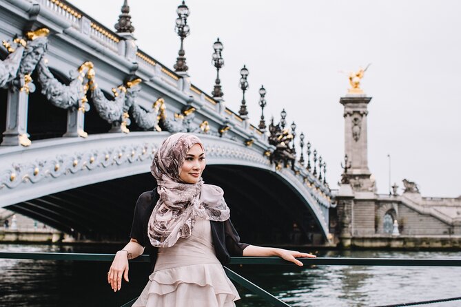 Paris - Private Photoshoot with a Top-Rated Local Photographer - The concierge setup and matching with your photographer