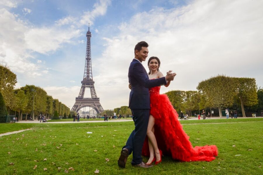 Paris: Private Professional Photo Shoot - Key things to know before you book