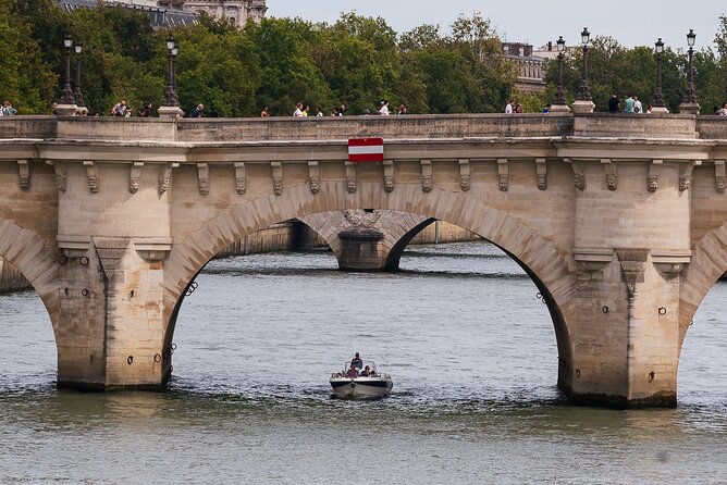 Paris Private Seine River Cruise with your Captain Guide - Musée dOrsay to the Louvre: when stations and palaces become museums