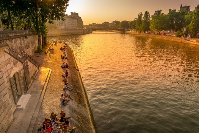 Paris Private Tour: Highlights, Top Quarters & Eiffel Tower - Price and Logistics: What Makes This Private Tour Worth $121.22