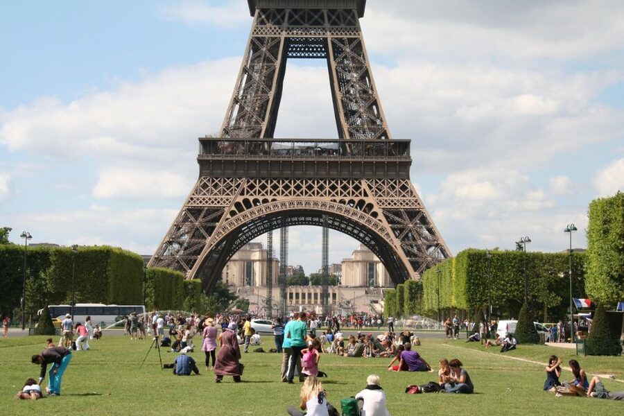 Paris: Private Tour with a Local Guide - How this private Paris walking tour actually feels