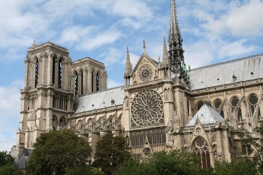 Paris: Private Tour with a Local Guide - Pickup to drop-off: why it matters in Paris