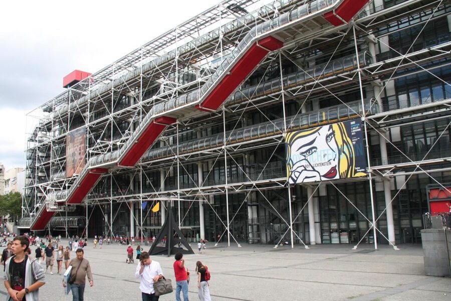 Paris: Private Tour with a Local Guide - Louvre area and shopping as culture: Galeries Lafayette time