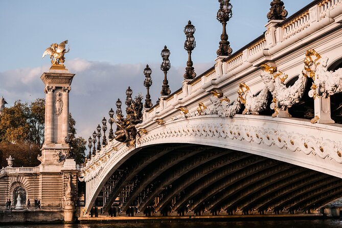 Paris: Private Walking Tour with a Local - How a no-fixed-route walking plan actually works