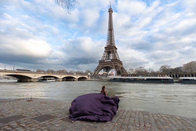 Paris: Professional Flying-Dress Photoshoot @jonadress - Key things to know before you book