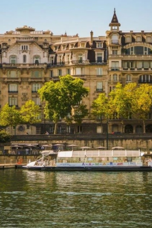 Paris: Quai Branly Museum Ticket & Optional Seine Cruise - The garden break and Patrick Blanc’s green wall