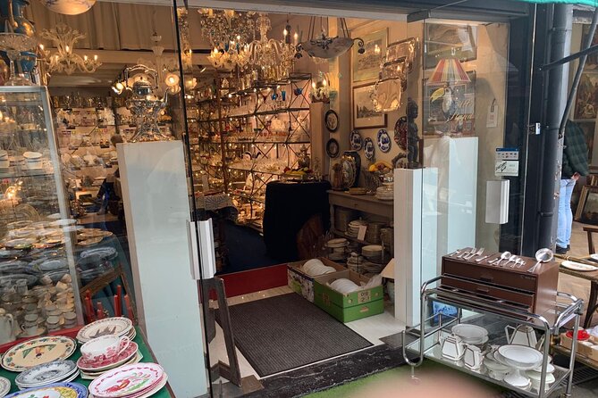 Paris: Saint Ouen Flea Market Guided Tour with Local Guide - Price and Value: Is $36.89 a Good Deal?