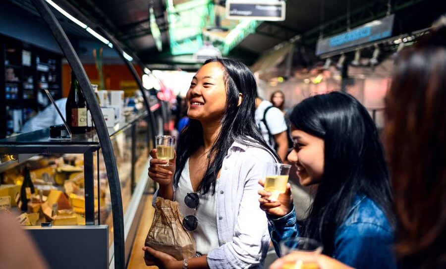 Paris: Secret Food of Le Marais Walking and Tasting Tour - What this tour gives you beyond just eating